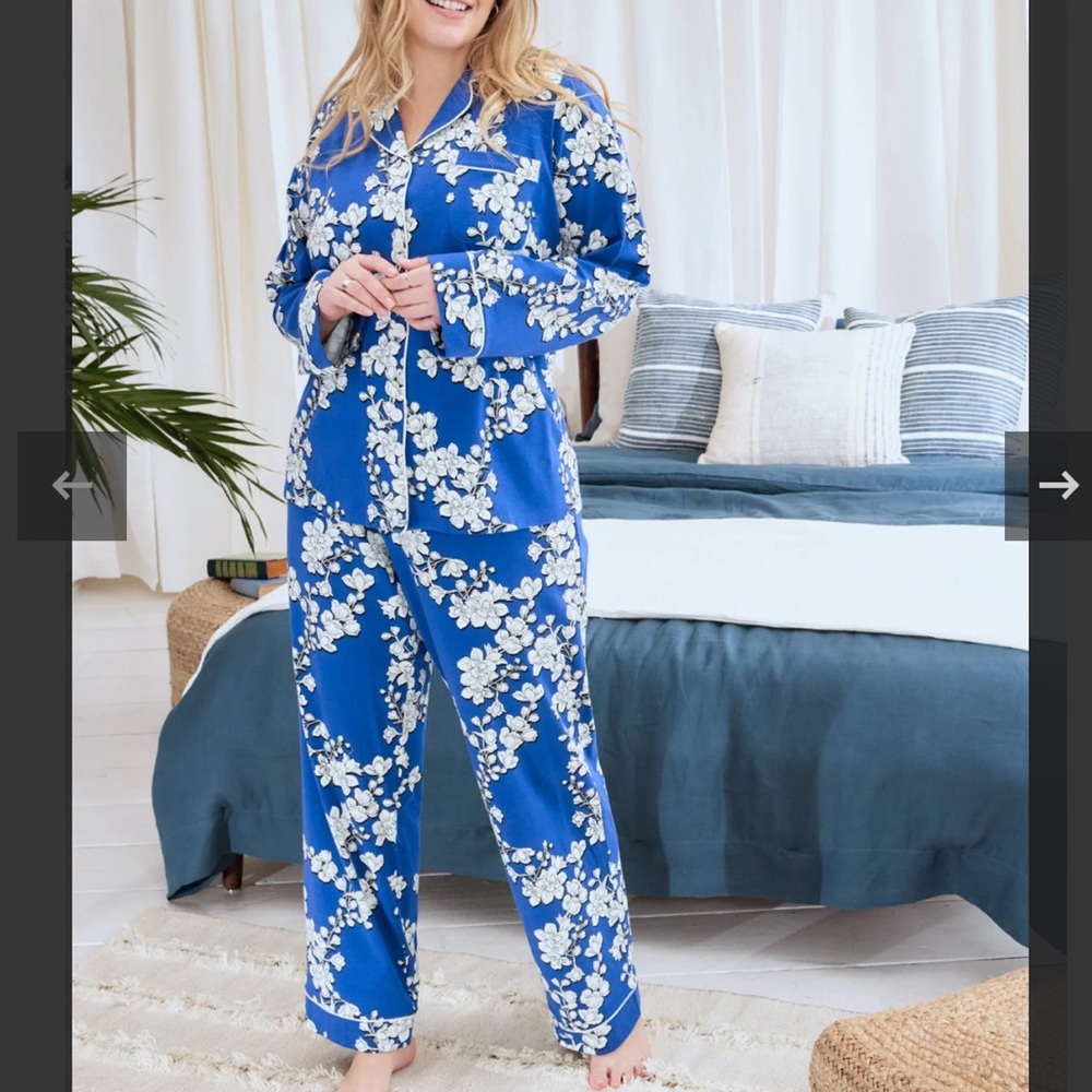 BEDHEAD PAJAMAS -NAVY BLOSSOM LONG SLEEVE CLASSIC STRETCH JERSEY PJ SET -Small